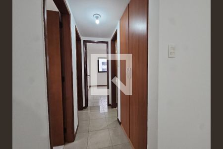 Corredor de apartamento para alugar com 3 quartos, 112m² em Candeal, Salvador