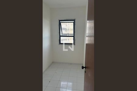 Quarto de apartamento para alugar com 3 quartos, 112m² em Candeal, Salvador