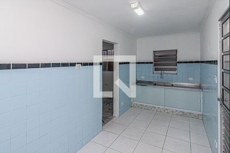 cozinha_2 de casa para alugar com 1 quarto, 60m² em Vila Brasilina, São Paulo