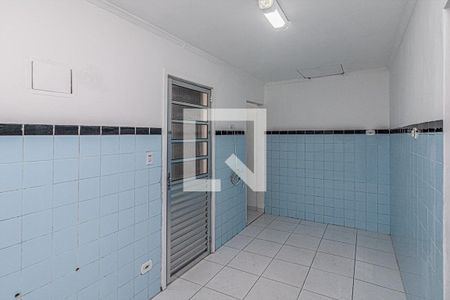 cozinha_3 de casa para alugar com 1 quarto, 60m² em Vila Brasilina, São Paulo