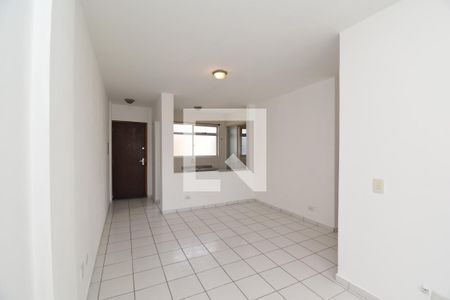Sala/Cozinha de apartamento para alugar com 1 quarto, 43m² em Mercês, Curitiba