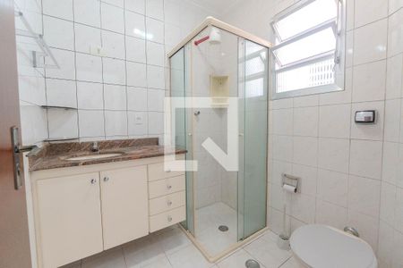 Banheiro de apartamento para alugar com 1 quarto, 50m² em Bela Vista, São Paulo