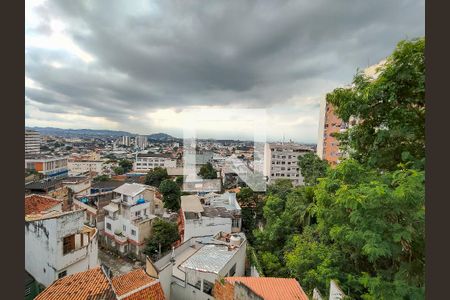 Vista de casa para alugar com 3 quartos, 167m² em Rocha, Rio de Janeiro