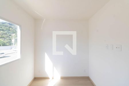 Quarto 1 de apartamento para alugar com 2 quartos, 40m² em Campo Grande, Rio de Janeiro