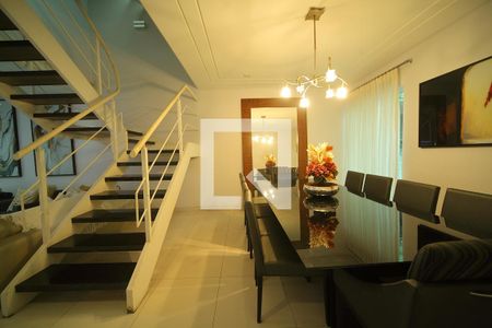 Sala ( Jantar)  de casa para alugar com 4 quartos, 249m² em Centro, São Bernardo do Campo