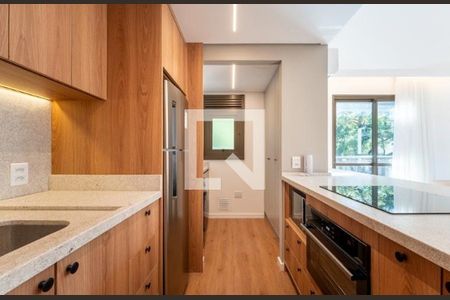 Cozinha de apartamento à venda com 2 quartos, 82m² em Santa Cecília, Porto Alegre