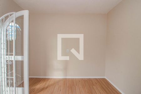 Quarto 2 de casa à venda com 3 quartos, 204m² em Santa Maria Goretti, Porto Alegre