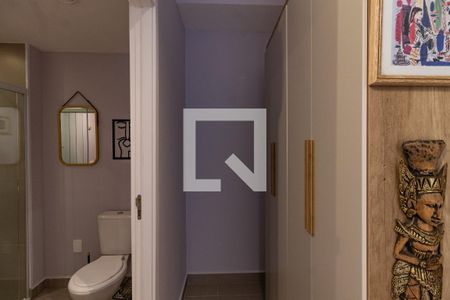 Corredor de kitnet/studio à venda com 1 quarto, 31m² em Pompeia, São Paulo