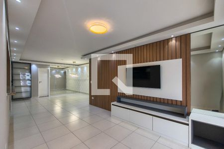 Sala de apartamento para alugar com 3 quartos, 154m² em Guilhermina, Praia Grande