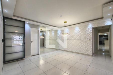 Sala de apartamento para alugar com 3 quartos, 154m² em Guilhermina, Praia Grande