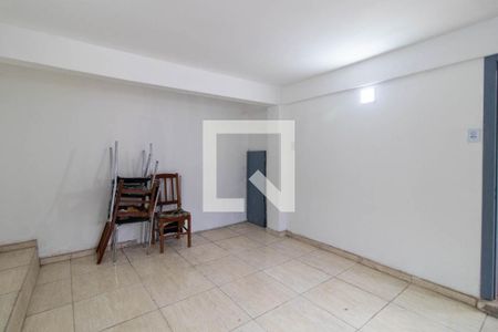 Quarto 1 de casa para alugar com 2 quartos, 50m² em Medianeira, Porto Alegre