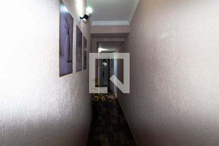Corredor dos quartos de casa à venda com 3 quartos, 100m² em Fazenda da Juta, São Paulo