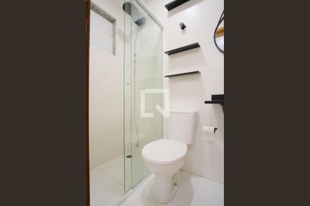 Banheiro de apartamento para alugar com 1 quarto, 35m² em Penha de França, São Paulo