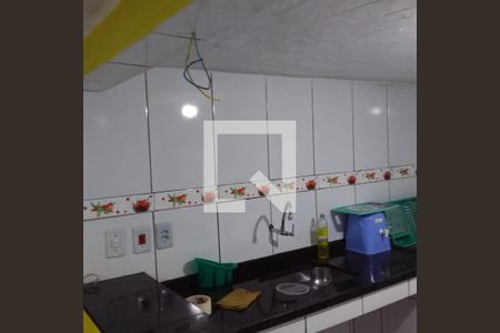Cozinha de apartamento para alugar com 2 quartos, 96m² em tamaios , Cabo Frio