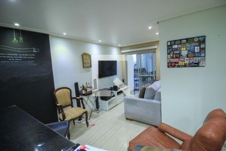 Apartamento à venda com 2 quartos, 60m² em Vila Bertioga, São Paulo