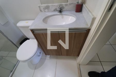 Banheiro Social de apartamento para alugar com 3 quartos, 50m² em Santa Mônica, Uberlândia