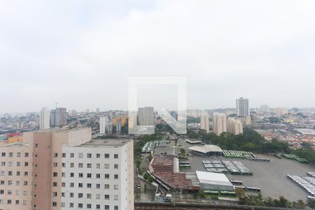 Sala  vista de apartamento à venda com 2 quartos, 41m² em Parque Arariba, São Paulo
