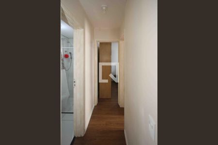 Corredor de apartamento à venda com 2 quartos, 45m² em Vila Tolstoi, São Paulo