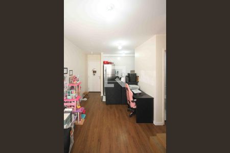 Sala de apartamento à venda com 2 quartos, 45m² em Vila Tolstoi, São Paulo