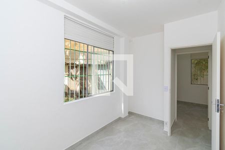 Quarto 1 de apartamento para alugar com 2 quartos, 50m² em Irajá, Rio de Janeiro