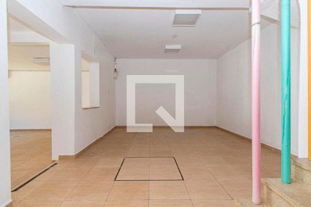 Casa para alugar com 4 quartos, 457m² em Planalto Paulista, São Paulo