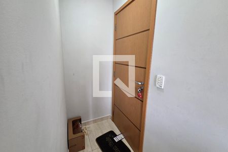 Sala de apartamento para alugar com 1 quarto, 44m² em Nova Mirim, Praia Grande