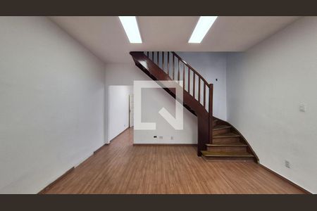 Sala de casa para alugar com 2 quartos, 144m² em Vila Santa Teresa, Santo André