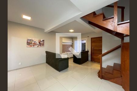 Casa de Condomínio à venda com 2 quartos, 84m² em Industrial, Novo Hamburgo