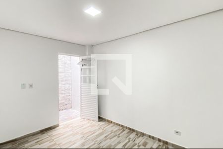 Quarto 1 de casa para alugar com 2 quartos, 55m² em Jardim Penha, São Paulo