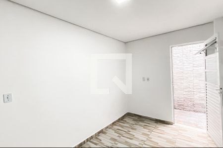 Quarto 1 de casa para alugar com 2 quartos, 55m² em Jardim Penha, São Paulo