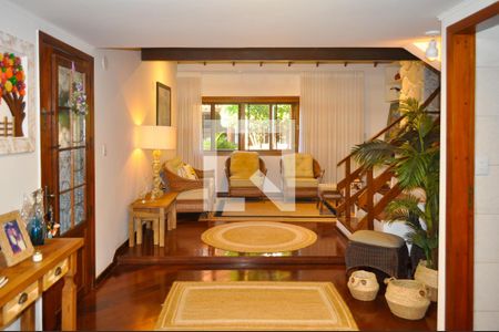 Sala  de casa de condomínio para alugar com 3 quartos, 188m² em Cristal, Porto Alegre
