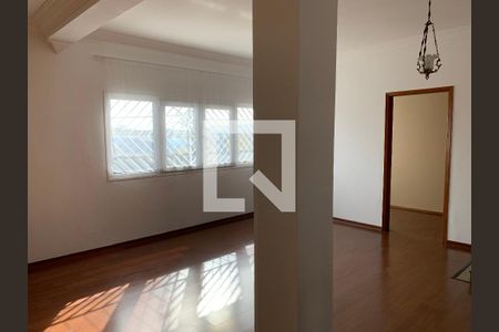 Sala de casa para alugar com 4 quartos, 408m² em Vila Ipiranga, Mogi das Cruzes