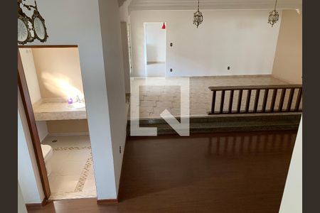 Sala de casa para alugar com 4 quartos, 408m² em Vila Ipiranga, Mogi das Cruzes