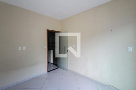 Quarto 1 de casa para alugar com 2 quartos, 70m² em Incofindência, Belo Horizonte