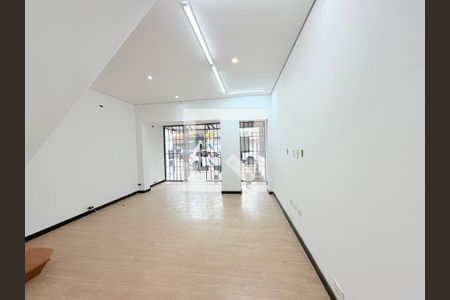 Sala de casa para alugar com 2 quartos, 120m² em Cidade Monções, São Paulo