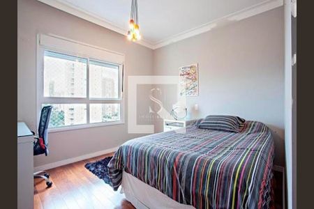Apartamento à venda com 3 quartos, 258m² em Vila Cordeiro, São Paulo