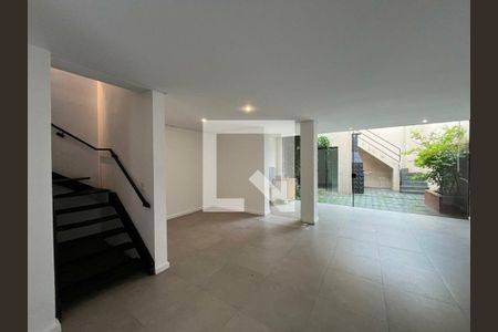 Casa para alugar com 4 quartos, 250m² em Jardim Paulista, São Paulo