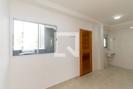 Apartamento à venda com 2 quartos, 40m² em Jardim Caguassu, São Paulo