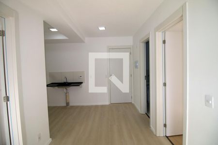 Sala de apartamento para alugar com 2 quartos, 38m² em Irajá, Rio de Janeiro