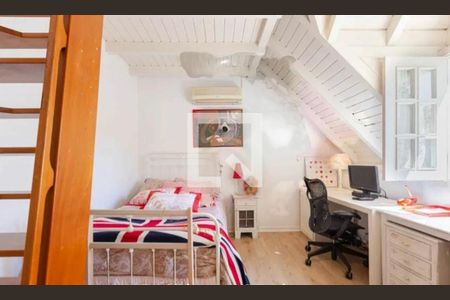 Casa à venda com 4 quartos, 700m² em Paineiras do Morumbi, São Paulo