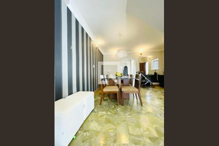 Casa à venda com 4 quartos, 300m² em Brooklin, São Paulo