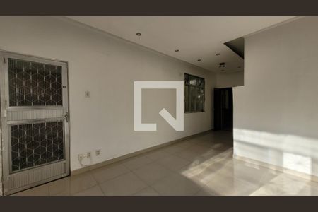 Sala de casa para alugar com 3 quartos, 200m² em Jacarepaguá, Rio de Janeiro