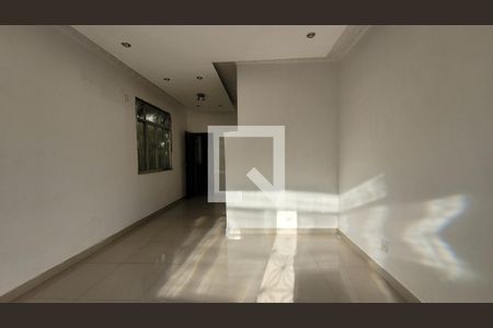 Sala de casa para alugar com 3 quartos, 200m² em Jacarepaguá, Rio de Janeiro