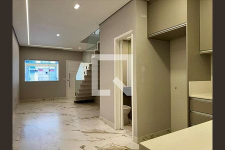 Foto 01 de casa à venda com 3 quartos, 160m² em Parque Rodrigues Alves, São Paulo