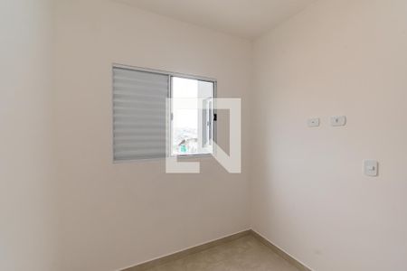 Quarto  de apartamento à venda com 2 quartos, 40m² em Jardim Caguassu, São Paulo