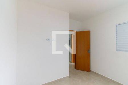 Quarto  2 de apartamento à venda com 2 quartos, 40m² em Jardim Caguassu, São Paulo