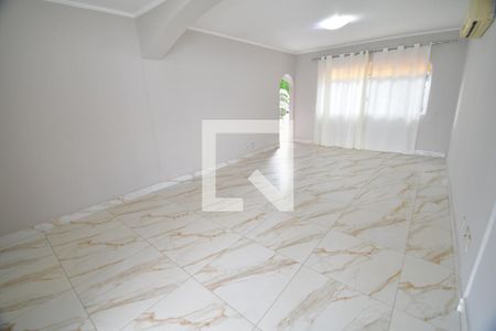 Sala de casa para alugar com 4 quartos, 659m² em Parque Taquaral, Campinas