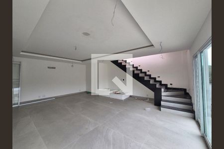 Apartamento à venda com 3 quartos, 200m² em Recreio dos Bandeirantes, Rio de Janeiro