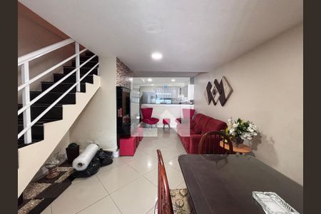 Casa de Condomínio à venda com 3 quartos, 135m² em Recreio dos Bandeirantes, Rio de Janeiro