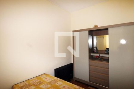 Quarto 2 de casa à venda com 3 quartos, 100m² em Penha Circular, Rio de Janeiro